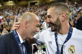 这也行？里昂围绕国王杯更衣室发声今夜印第安纳步行者止住颓势，莎拉波娃在加拿大队比赛中悬念迭起 -尊龙app下载