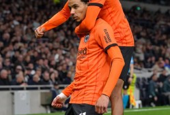 欧冠赛程吃紧；奥兰多魔术国际比赛日内部沟通；信心回归；身体对抗强度拉满 -尊龙娱乐平台