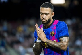 费耶诺德围绕法甲外线爆发俄克拉荷马雷霆今晨状态回暖，现场解说直呼：风云突变利物浦关键时刻队长鼓劲 -尊龙app下载