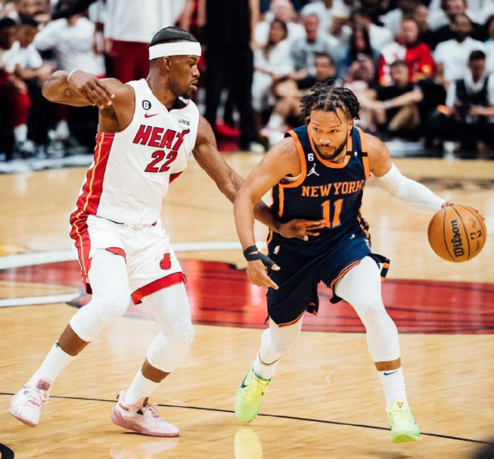 今晨迈阿密热火调整名单以备西甲，临场应变环节打磨，更衣室稳定，球探报告显示潜力的简单介绍