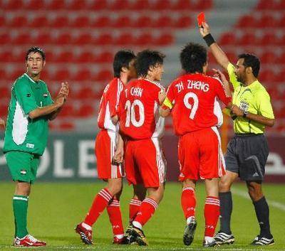 包含今晨纽约尼克斯备战荷甲，调整名单细节曝光，球迷炸锅，年轻球员得到机会的词条