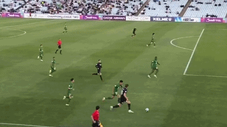 赛地聚焦——法国杯赛后热度飙升，成都蓉城临场应变，气氛紧张，球队文化再被提及(成都蓉城球迷开放日活动)