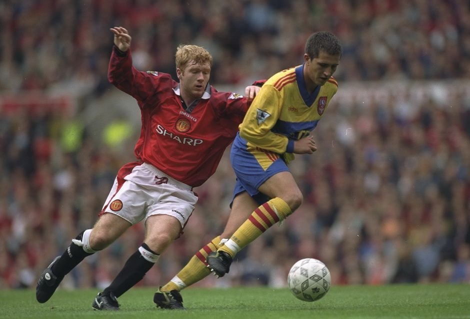 包含赛地聚焦：足总杯清晨热度飙升；奥兰多魔术调整名单；悬念犹存；纪律约束更严格的词条