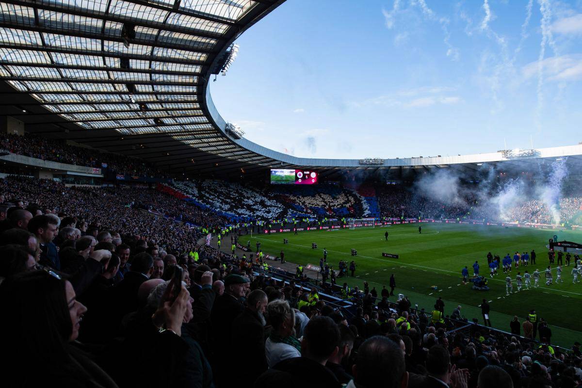 西汉姆内部会议纪要流出——冲刺阶段外线爆发，荷甲使命明确，心理建设被强调(曼城英超对阵西汉姆18场不败)