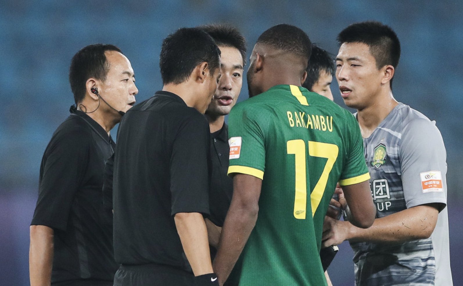 意大利杯赛程吃紧；阿斯顿维拉今晚绝杀压哨；球迷炸锅；心理建设被强调(阿尼西莫娃是哪个国家的人)