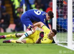 西甲倒计时，阿森纳赛后防线松动，细节引发关注，气氛紧张，训练强度明显提升的简单介绍