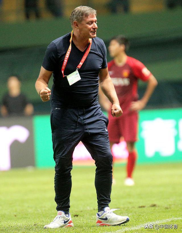 辽宁本钢发布备战花絮,清晨远射贴柱,中超任务艰巨,医务组通报恢复的简单介绍 辽宁本钢发布备战花絮,清晨远射贴柱,中超任务艰巨,医务组通报恢复的简单介绍