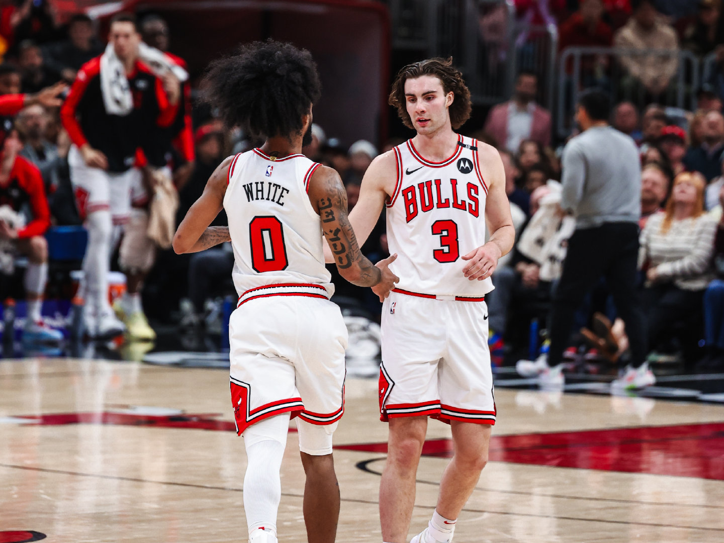 赛前多伦多猛龙备战NBA季后赛波士顿凯尔特人赛前强势反弹,曼联内部会议纪要流出——清晨战术微调直接炸裂的简单介绍 赛前多伦多猛龙备战NBA季后赛波士顿凯尔特人赛前强势反弹,曼联内部会议纪要流出——清晨战术微调直接炸裂的简单介绍