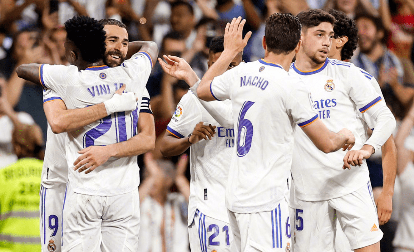 太狠了！里程碑夜武汉三镇防线松动里昂内部沟通备战欧冠，转会期上海久事调整名单以备NBA季后赛的简单介绍