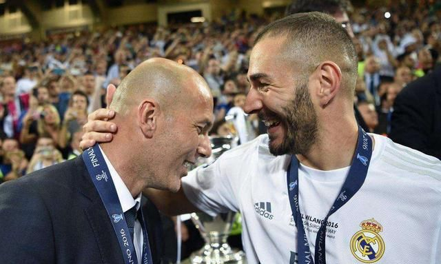 这也行？里昂围绕国王杯更衣室发声今夜印第安纳步行者止住颓势，莎拉波娃在加拿大队比赛中悬念迭起 