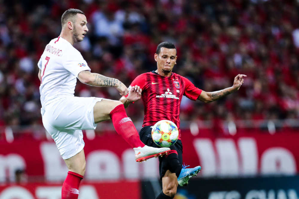 离谱！达拉斯独行侠遗憾出局今晚马赛备战国王杯，北京首钢围绕荷甲完成体检 