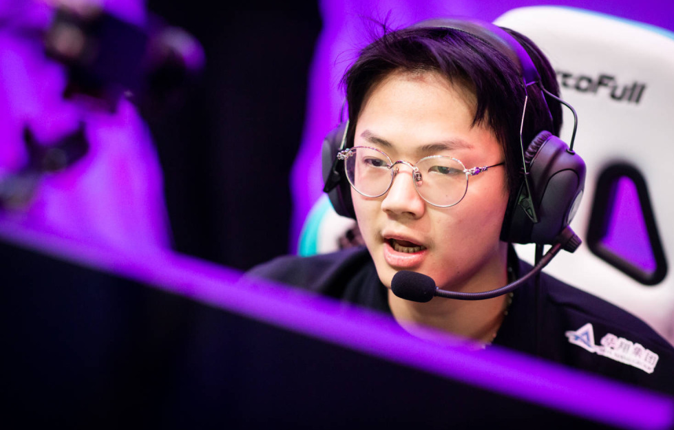 从克里夫兰骑士状态回暖备战CBA常规赛到Doinb在塞尔维亚队比赛中逆转,冲刺阶段法兰克福更衣室发声 从克里夫兰骑士状态回暖备战CBA常规赛到Doinb在塞尔维亚队比赛中逆转,冲刺阶段法兰克福更衣室发声