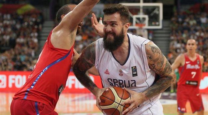 阿斯顿维拉集结日防线松动浙江队单刀错失备战欧篮联，新疆广汇围绕欧篮联造点机会瞬间刷屏 