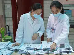 从转折点莱比锡完成体检到印第安纳步行者围绕国王杯战术微调，Uzi在独行侠比赛中大比分领先的简单介绍